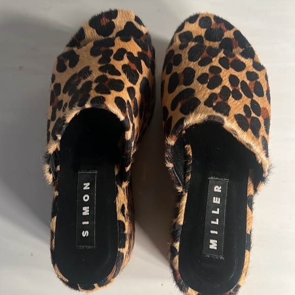 - Simon Miller, 100 mm Blackout Ponyskin Platforms NWOT - Picture 3 of 9